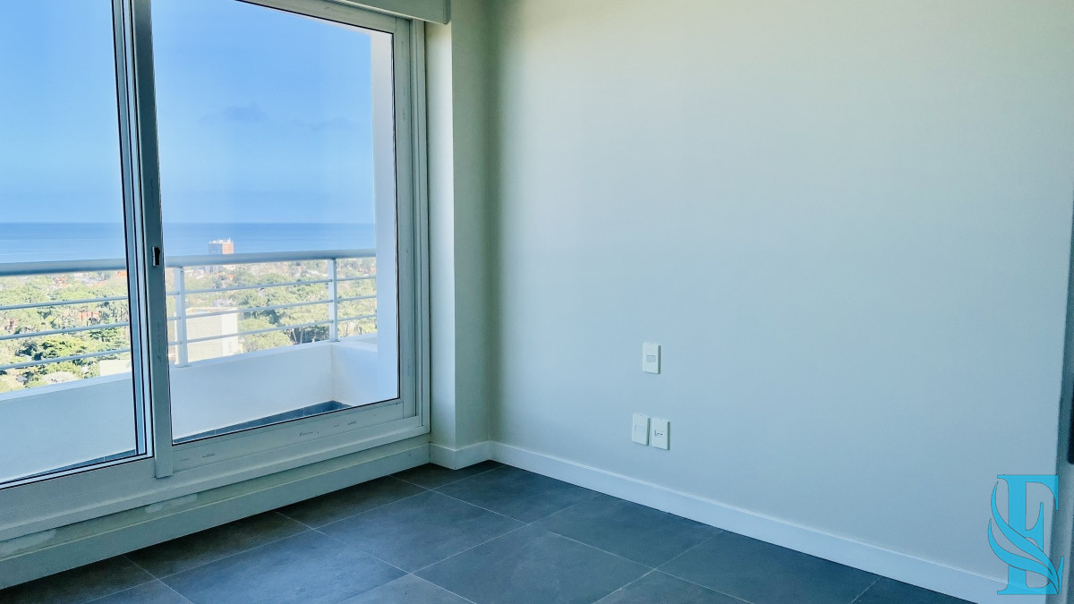 Apartamento ID.459 - Greenlife. 3 Dormitorios con 4 baños. OPORTUNIDAD.