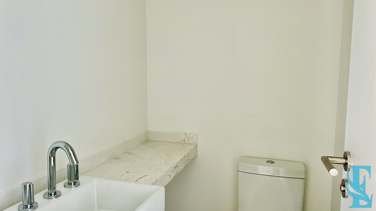 Apartamento ID.462 - Greenlife. 3 Dormitorios con 3 baños. OPORTUNIDAD.