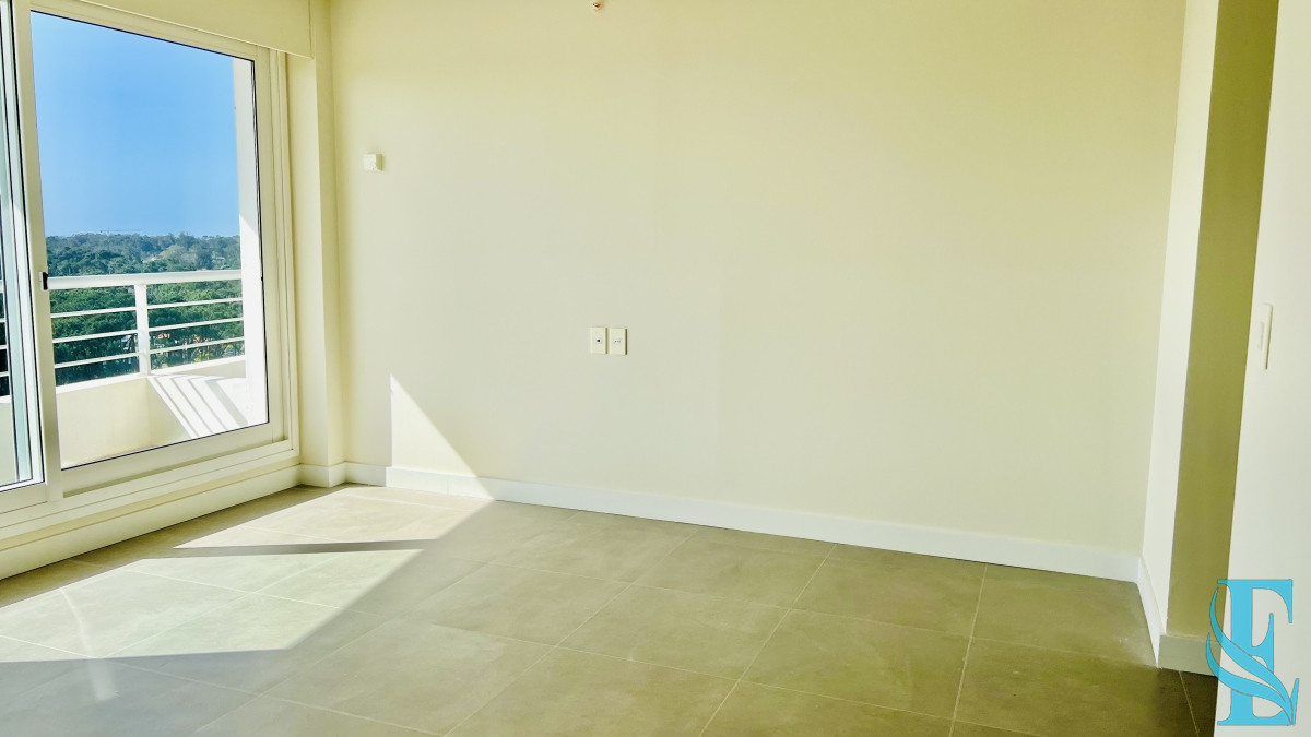 Apartamento ID.462 - Greenlife. 3 Dormitorios con 3 baños. OPORTUNIDAD.
