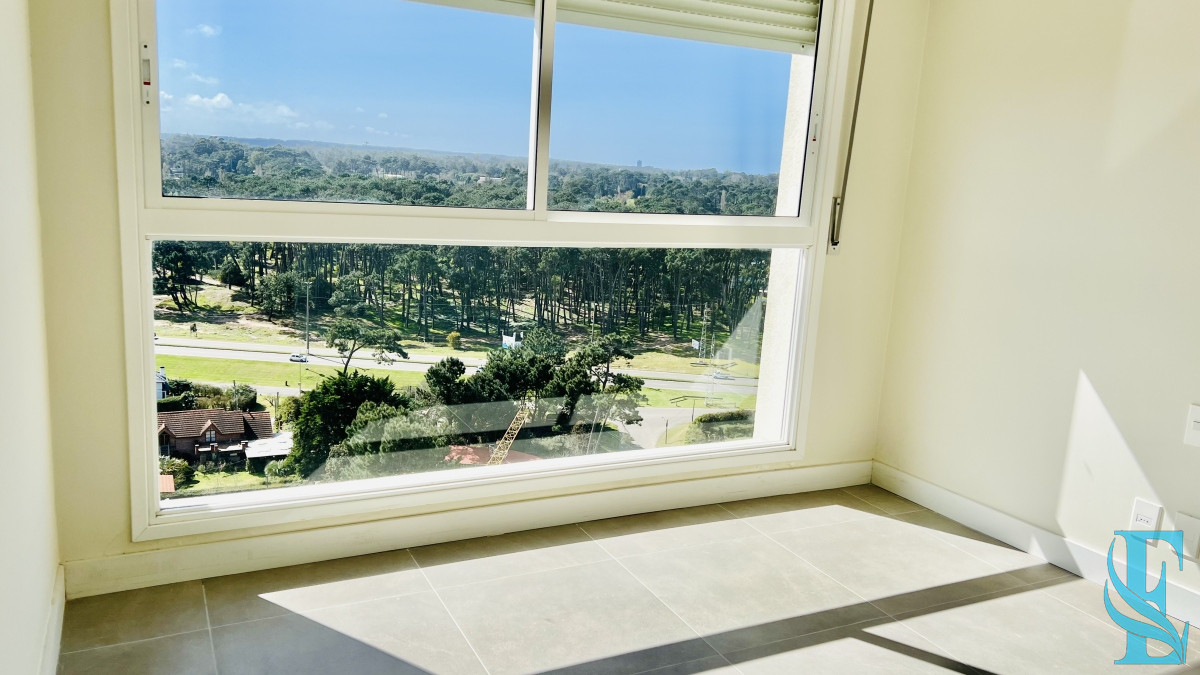 Apartamento ID.461 - Greenlife. 3 Dormitorios con 4 baños. OPORTUNIDAD.