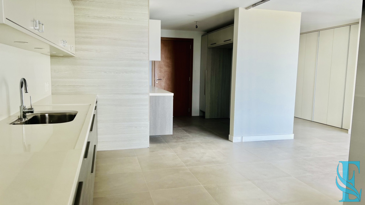 Apartamento ID.462 - Greenlife. 3 Dormitorios con 3 baños. OPORTUNIDAD.