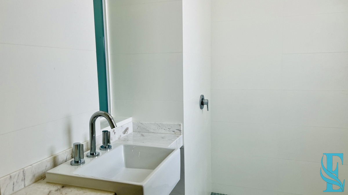 Apartamento ID.459 - Greenlife. 3 Dormitorios con 4 baños. OPORTUNIDAD.