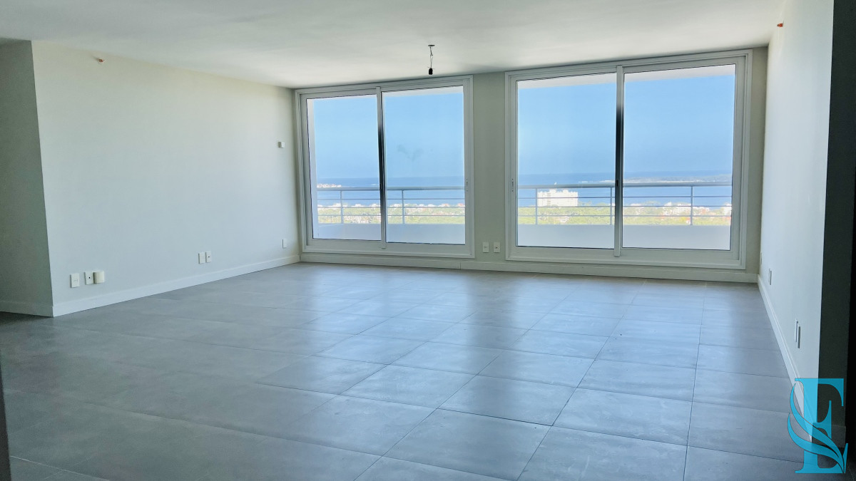Apartamento ID.459 - Greenlife. 3 Dormitorios con 4 baños. OPORTUNIDAD.