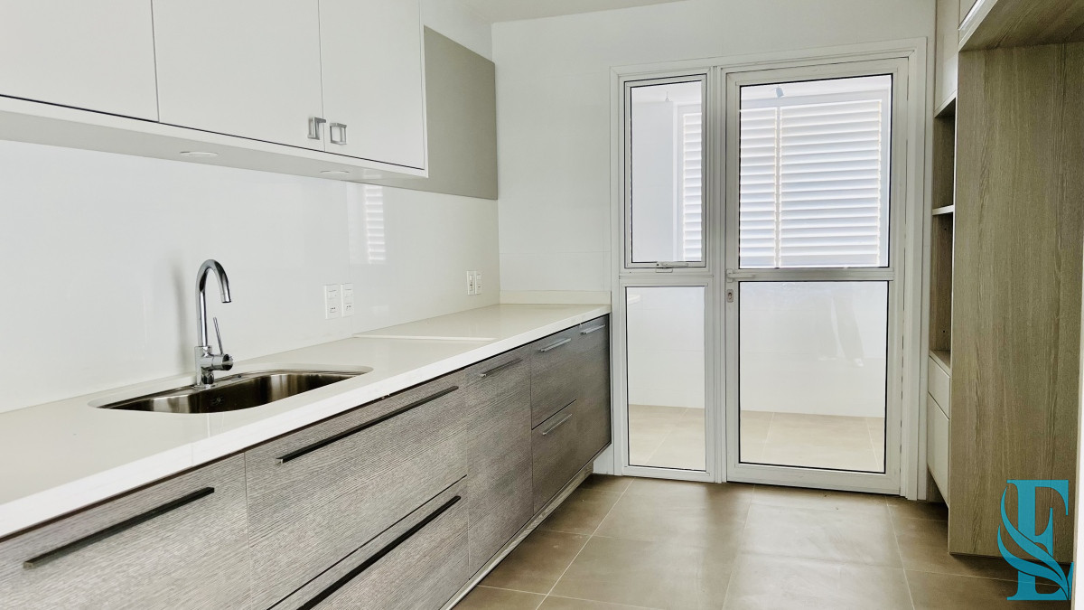 Apartamento ID.460 - Greenlife. 3 Dormitorios con 4 baños. OPORTUNIDAD.