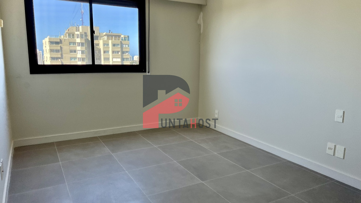 Apartamento ID.217 - Greenlife. 3 Dormitorios con 4 baños. OPORTUNIDAD.