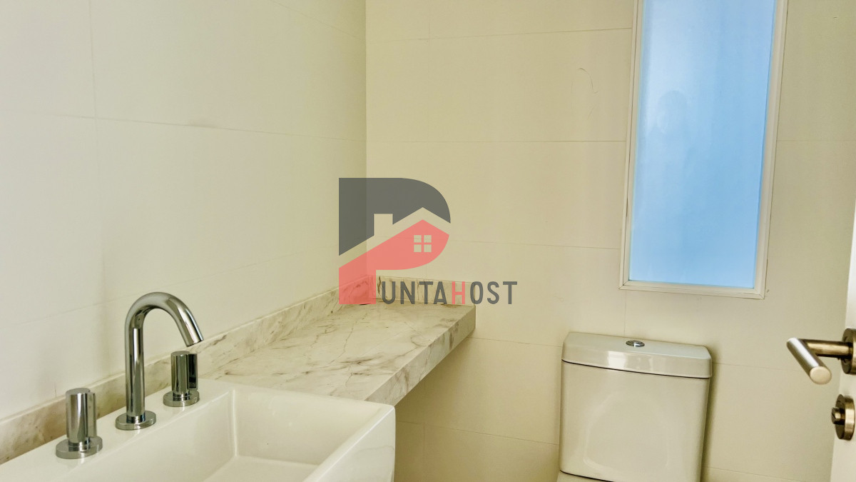 Apartamento ID.166 - Greenlife. 3 Dormitorios con 4 baños. OPORTUNIDAD.