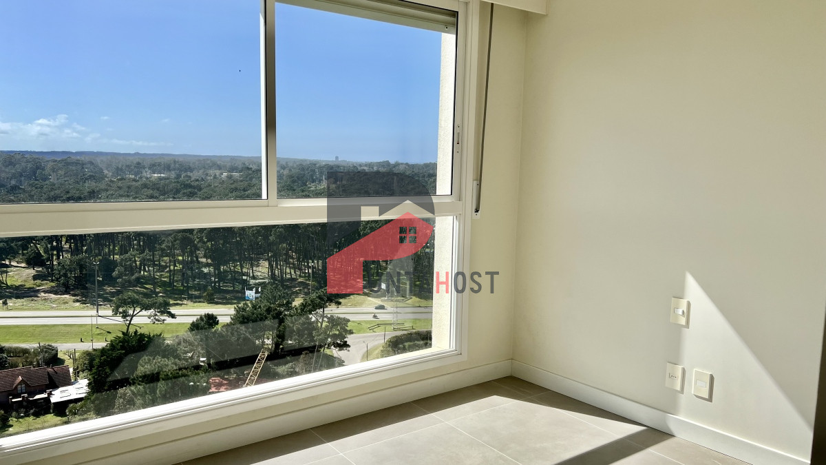 Apartamento ID.217 - Greenlife. 3 Dormitorios con 4 baños. OPORTUNIDAD.
