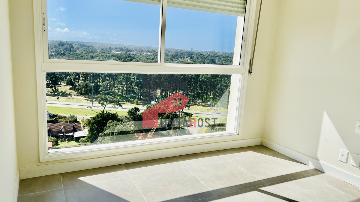 Apartamento ID.166 - Greenlife. 3 Dormitorios con 4 baños. OPORTUNIDAD.