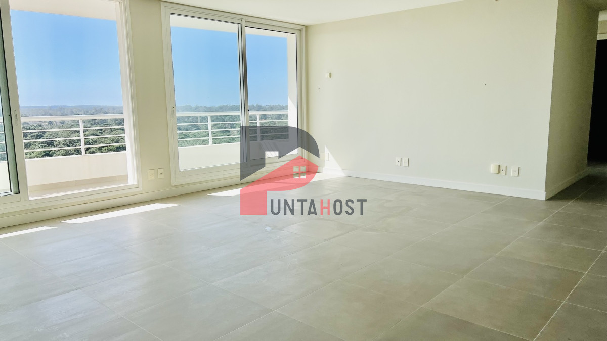 Apartamento ID.217 - Greenlife. 3 Dormitorios con 4 baños. OPORTUNIDAD.