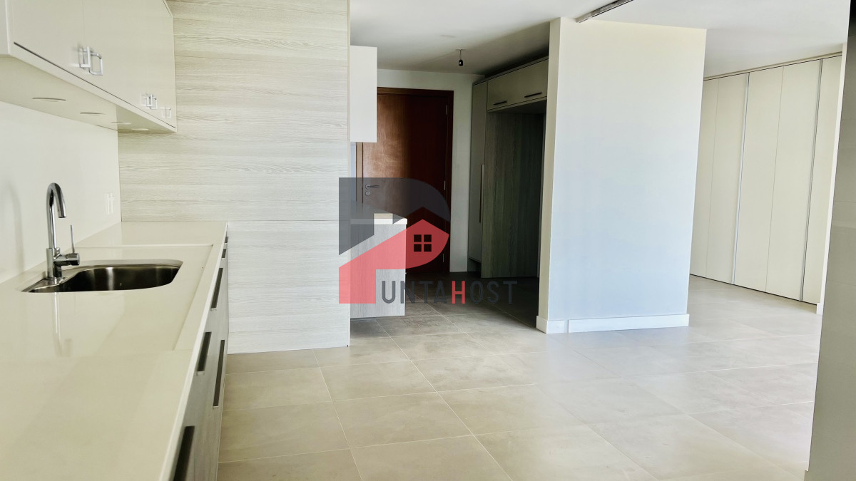 Apartamento ID.157 - Greenlife. 3 Dormitorios con 3 baños. OPORTUNIDAD.