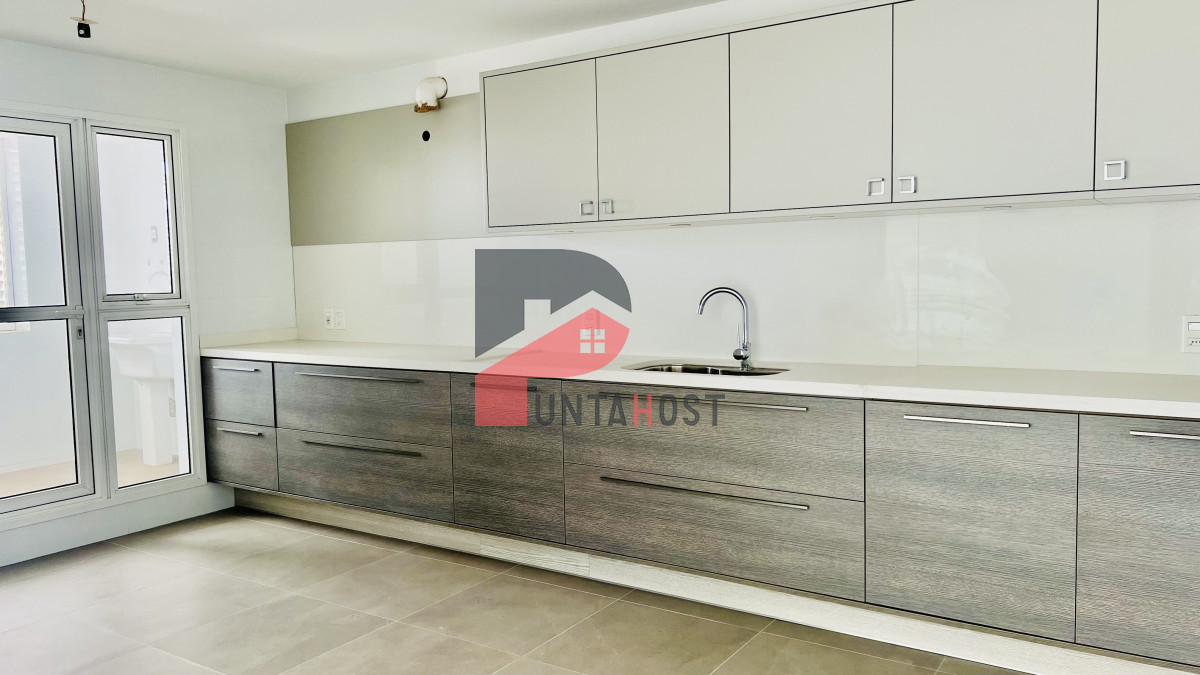 Apartamento ID.157 - Greenlife. 3 Dormitorios con 3 baños. OPORTUNIDAD.