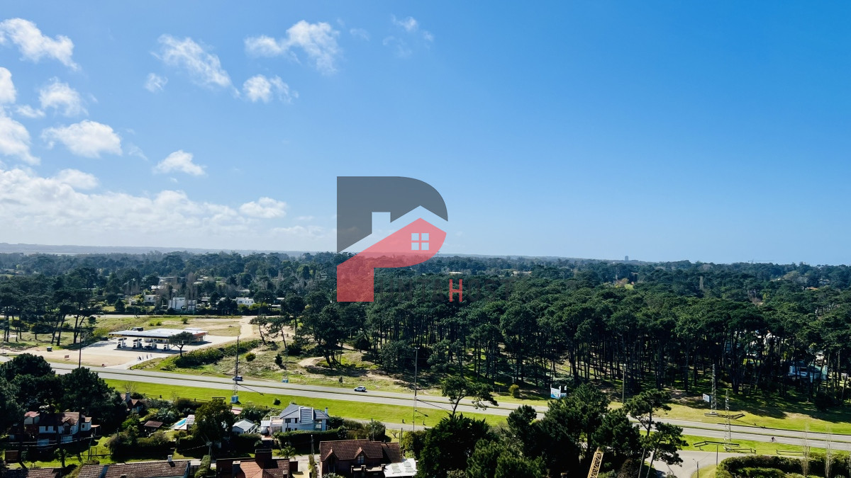 Apartamento ID.166 - Greenlife. 3 Dormitorios con 4 baños. OPORTUNIDAD.