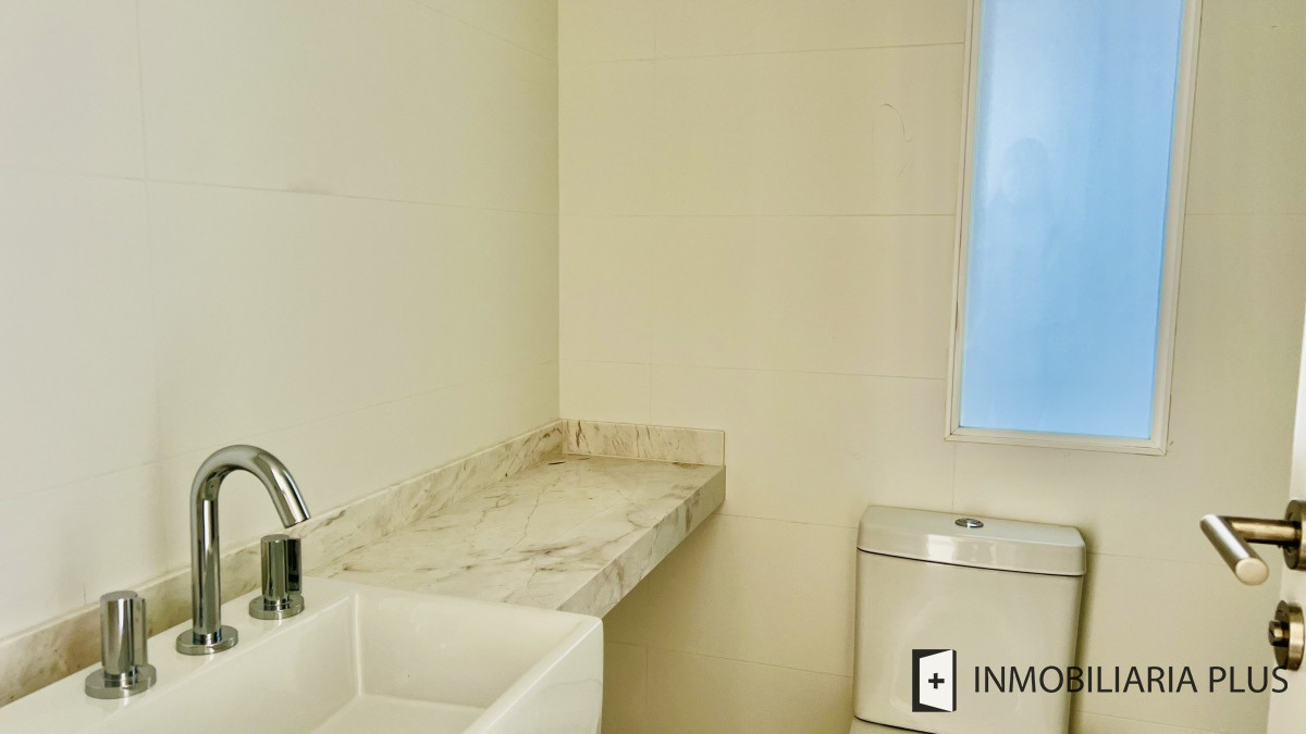 Apartamento ID.1373 - Venta de Apartamentos de 3 Dormitorios con 4 baños en Punta del Este con Piscinas, Cine, Spa, Barbacoas y más servicios