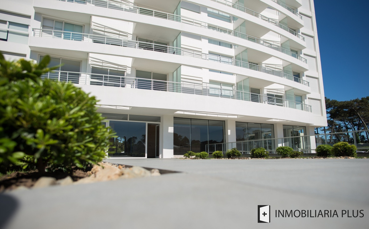 Apartamento ID.1373 - Venta de Apartamentos de 3 Dormitorios con 4 baños en Punta del Este con Piscinas, Cine, Spa, Barbacoas y más servicios