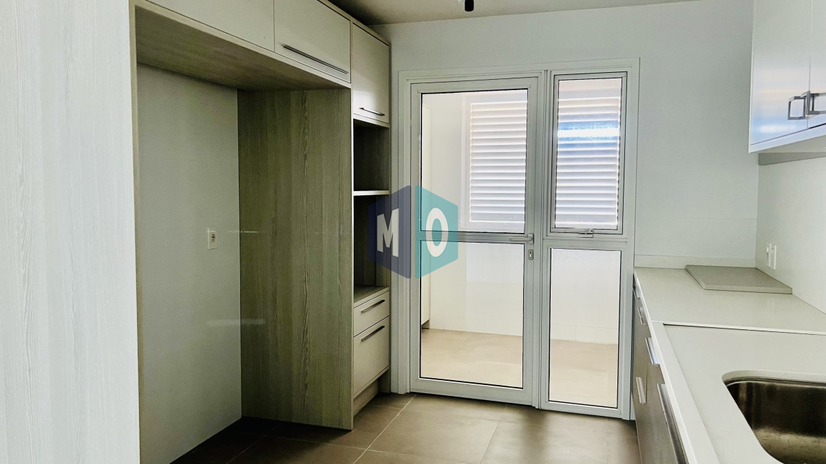 Apartamento ID.970 - Greenlife. 3 Dormitorios con 4 baños. OPORTUNIDAD.