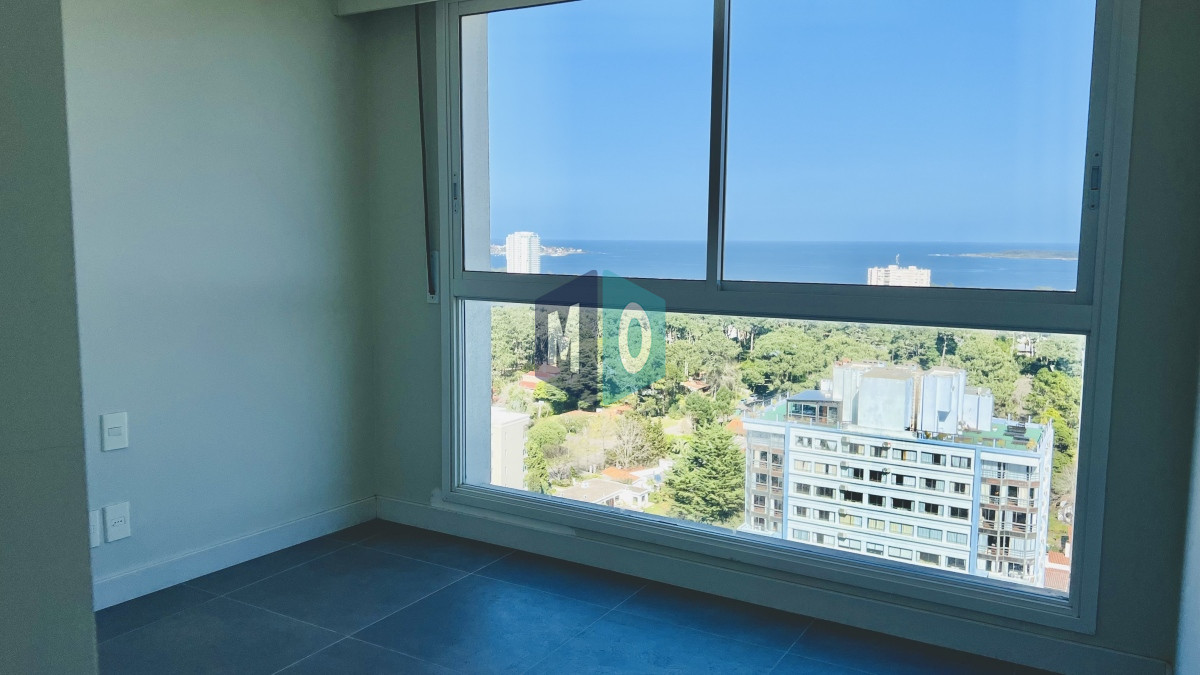 Apartamento ID.970 - Greenlife. 3 Dormitorios con 4 baños. OPORTUNIDAD.