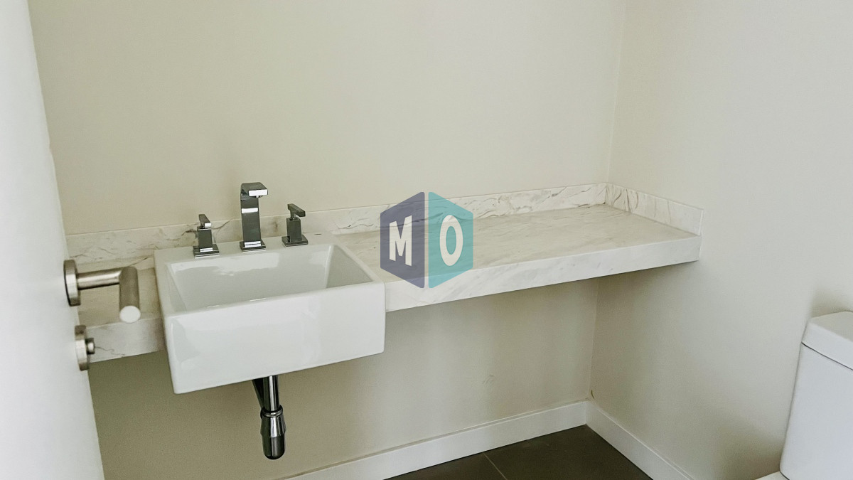 Apartamento ID.970 - Greenlife. 3 Dormitorios con 4 baños. OPORTUNIDAD.