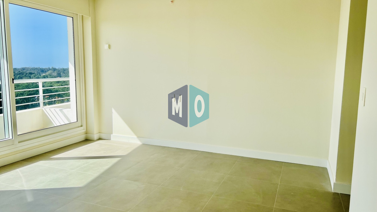 Apartamento ID.972 - Greenlife. 3 Dormitorios con 3 baños. OPORTUNIDAD.