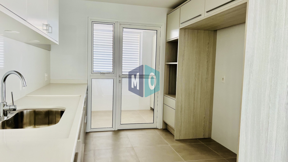 Apartamento ID.969 - Greenlife. 3 Dormitorios con 4 baños. OPORTUNIDAD.