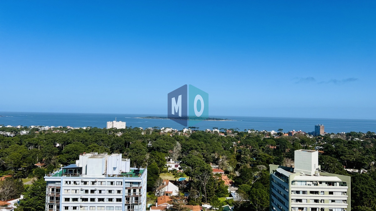 Apartamento ID.970 - Greenlife. 3 Dormitorios con 4 baños. OPORTUNIDAD.