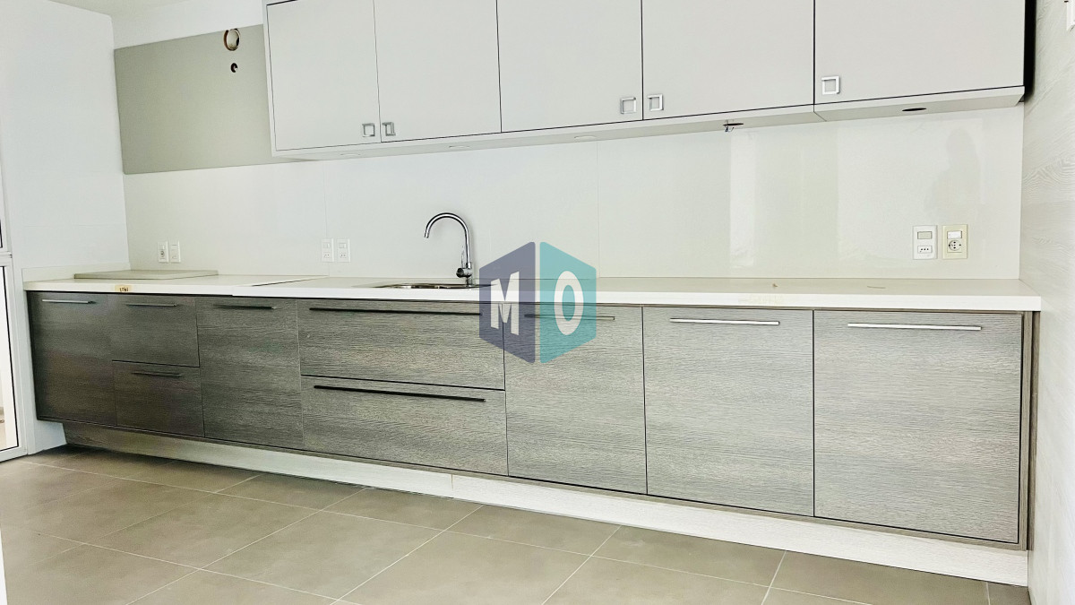 Apartamento ID.970 - Greenlife. 3 Dormitorios con 4 baños. OPORTUNIDAD.