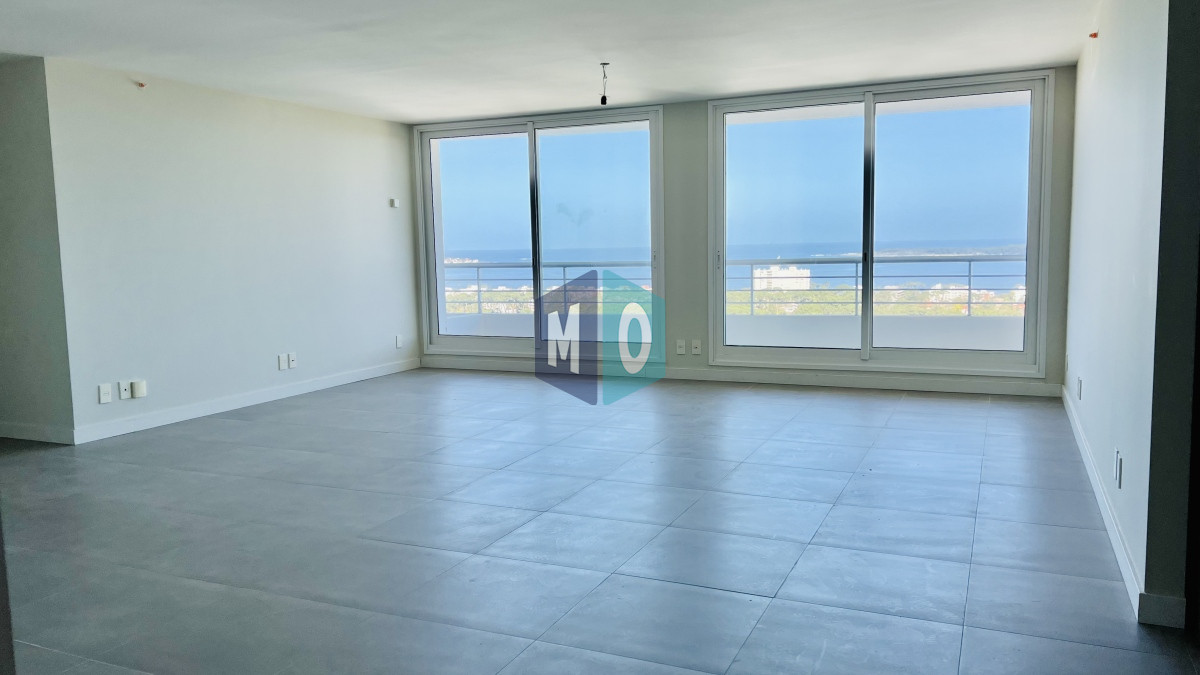 Apartamento ID.970 - Greenlife. 3 Dormitorios con 4 baños. OPORTUNIDAD.