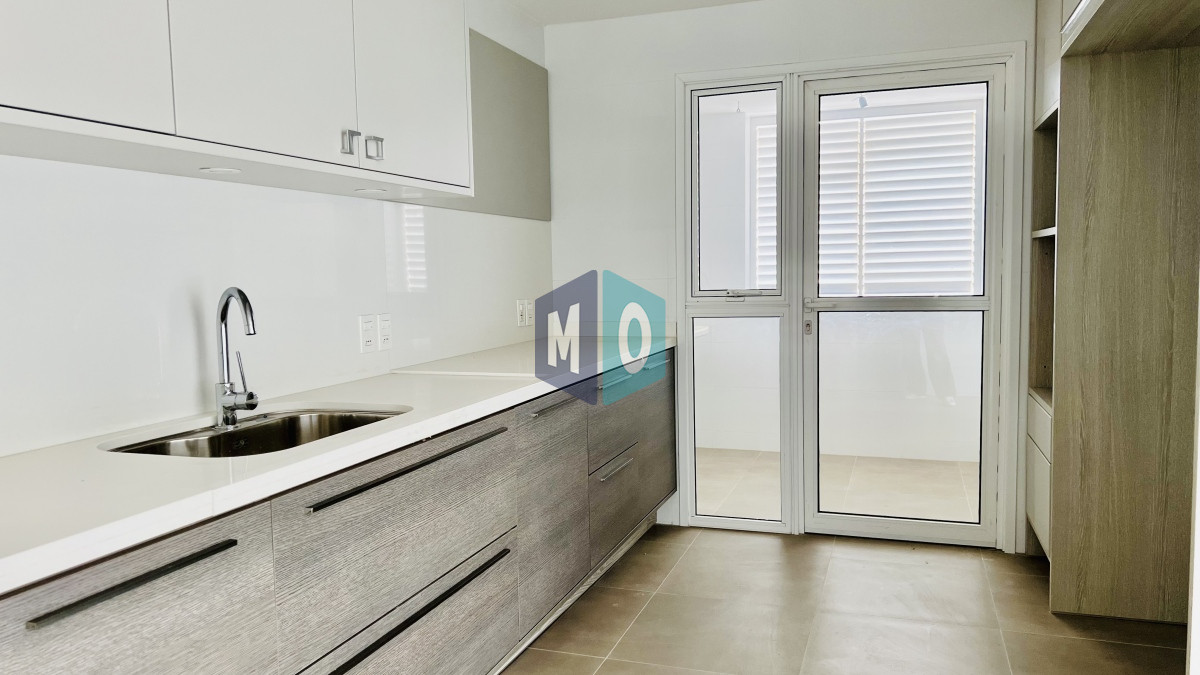 Apartamento ID.969 - Greenlife. 3 Dormitorios con 4 baños. OPORTUNIDAD.