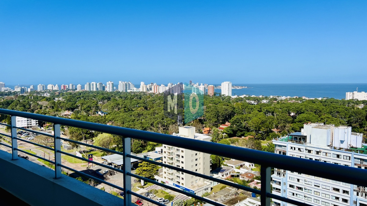 Apartamento ID.970 - Greenlife. 3 Dormitorios con 4 baños. OPORTUNIDAD.