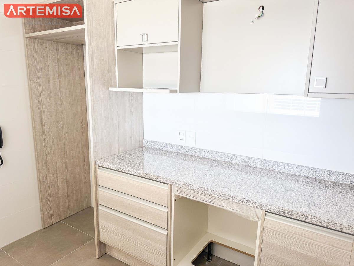 Apartamento ID.824 - Greenlife. 2 Dormitorios con 3 baños. OPORTUNIDAD