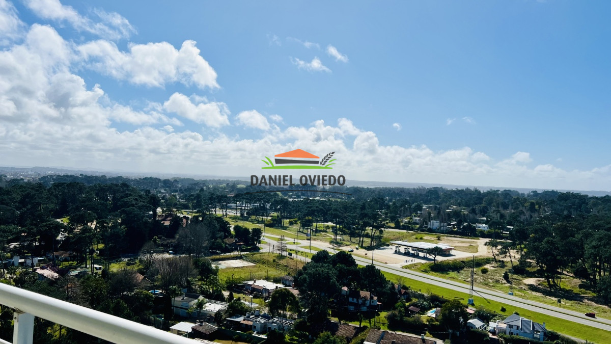 Apartamento ID.230 - Greenlife. 3 Dormitorios con 4 baños. OPORTUNIDAD.