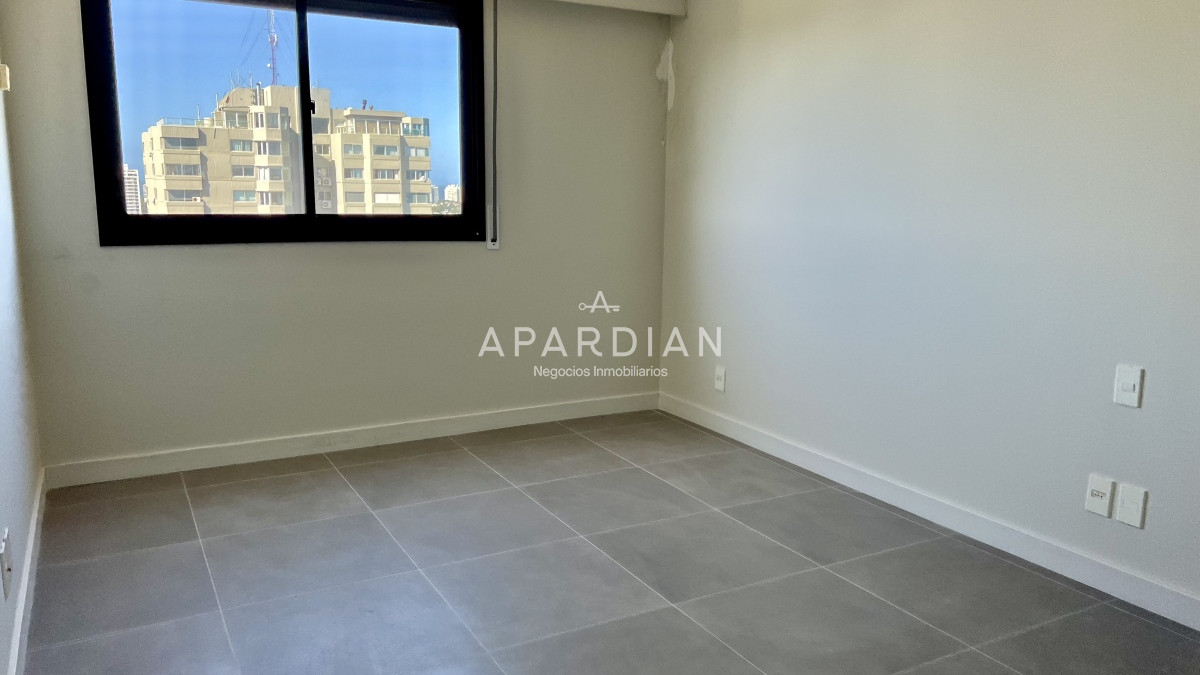 Apartamento ID.21097828 - Greenlife. 3 Dormitorios con 4 baños. OPORTUNIDAD.