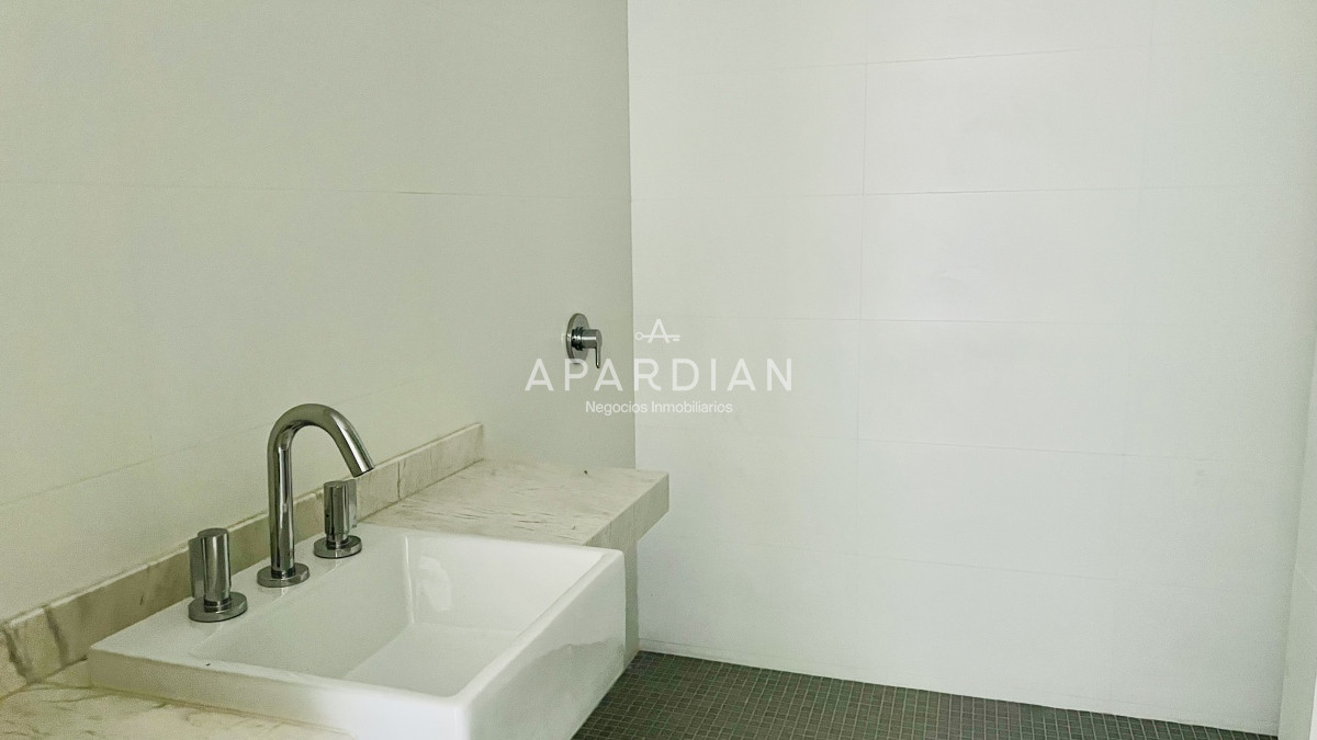 Apartamento ID.21097817 - Greenlife. 3 Dormitorios con 4 baños. OPORTUNIDAD.