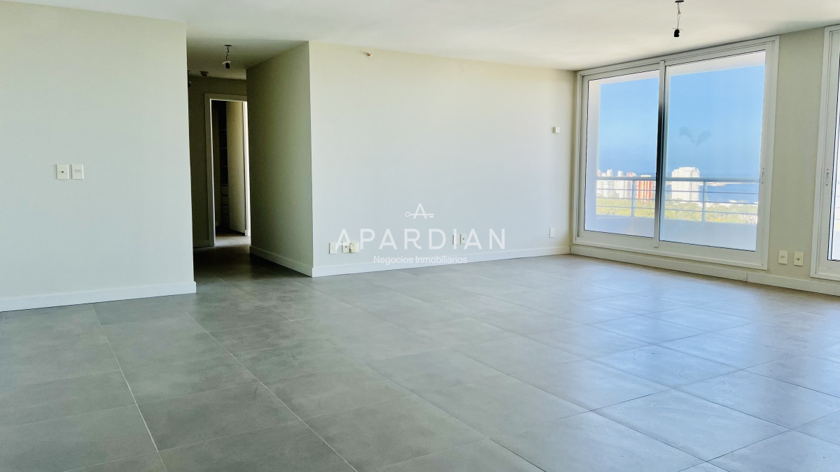 Apartamento ID.21097817 - Greenlife. 3 Dormitorios con 4 baños. OPORTUNIDAD.
