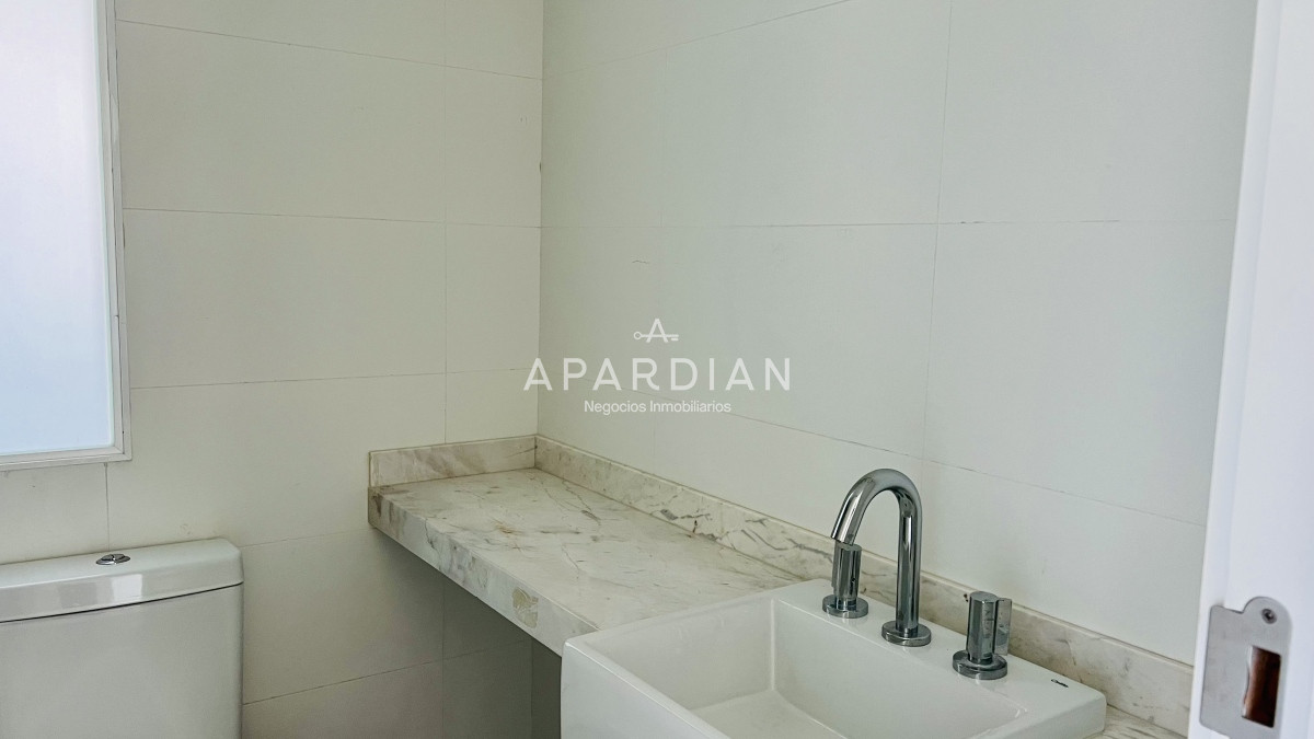 Apartamento ID.21097817 - Greenlife. 3 Dormitorios con 4 baños. OPORTUNIDAD.
