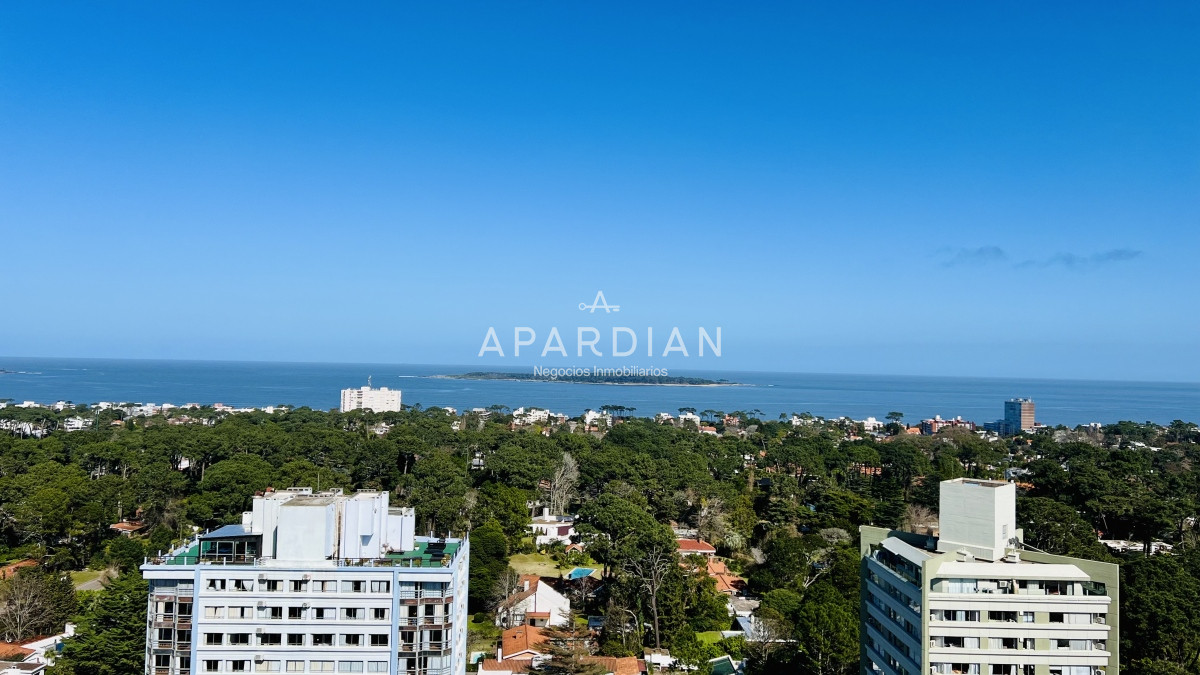 Apartamento ID.21097817 - Greenlife. 3 Dormitorios con 4 baños. OPORTUNIDAD.