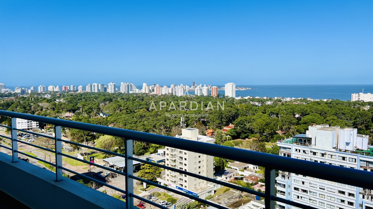 Apartamento ID.21097817 - Greenlife. 3 Dormitorios con 4 baños. OPORTUNIDAD.