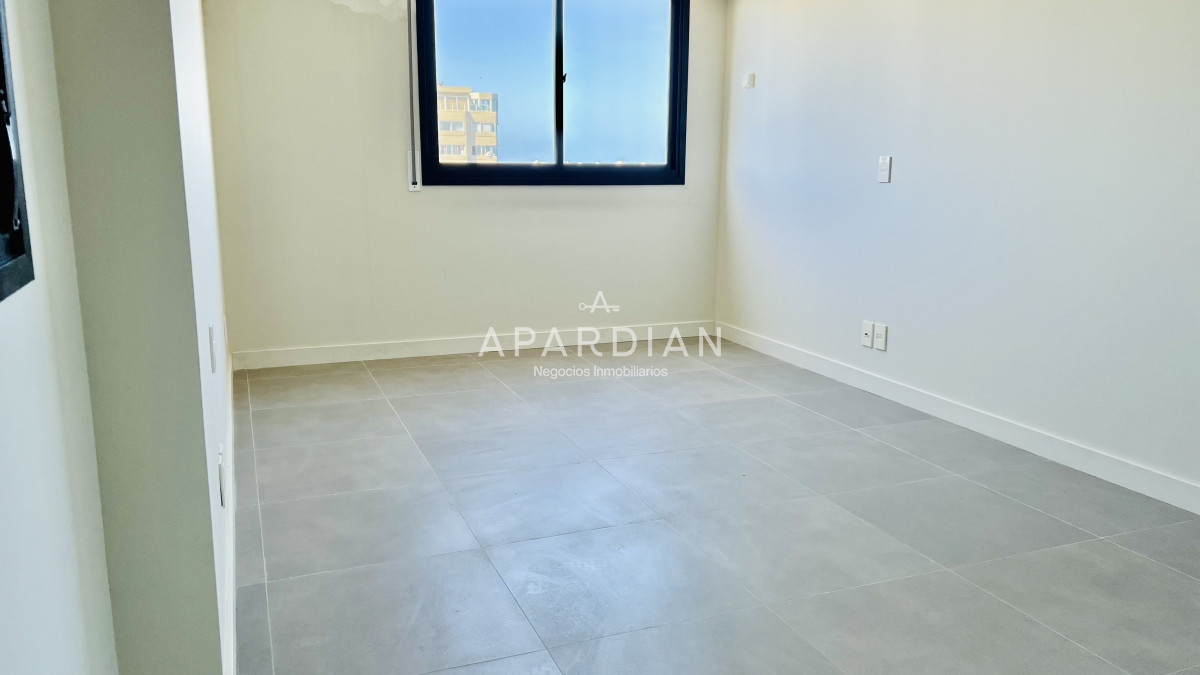 Apartamento ID.21097817 - Greenlife. 3 Dormitorios con 4 baños. OPORTUNIDAD.