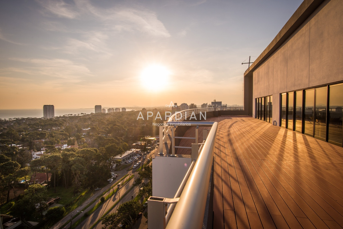 Apartamento ID.21097828 - Greenlife. 3 Dormitorios con 4 baños. OPORTUNIDAD.