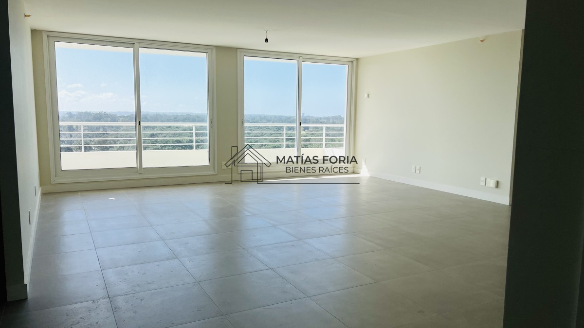 Apartamento ID.6 - Greenlife. 3 Dormitorios con 4 baños. OPORTUNIDAD.