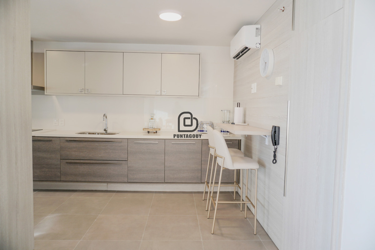 Apartamento ID.1726 - Greenlife. 3 Dormitorios con 4 baños. OPORTUNIDAD.