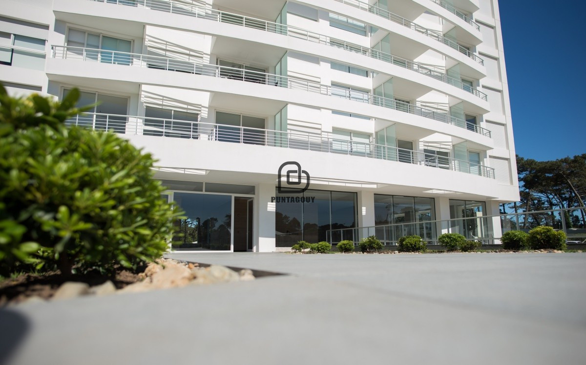 Apartamento ID.1726 - Greenlife. 3 Dormitorios con 4 baños. OPORTUNIDAD.