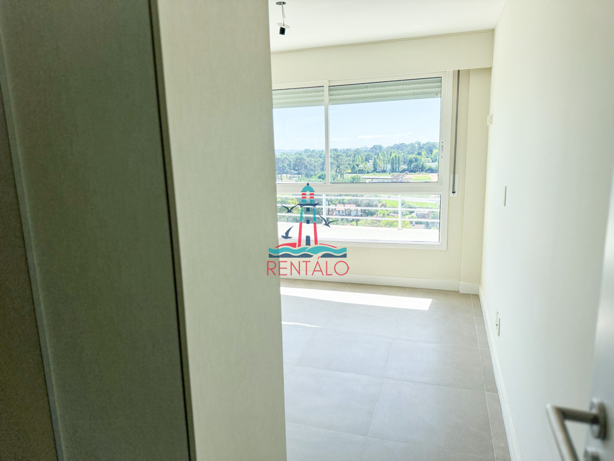 Apartamento ID.301 - Apartamento en venta 2 dormitorios 3 baños en Punta del Este con amenities 