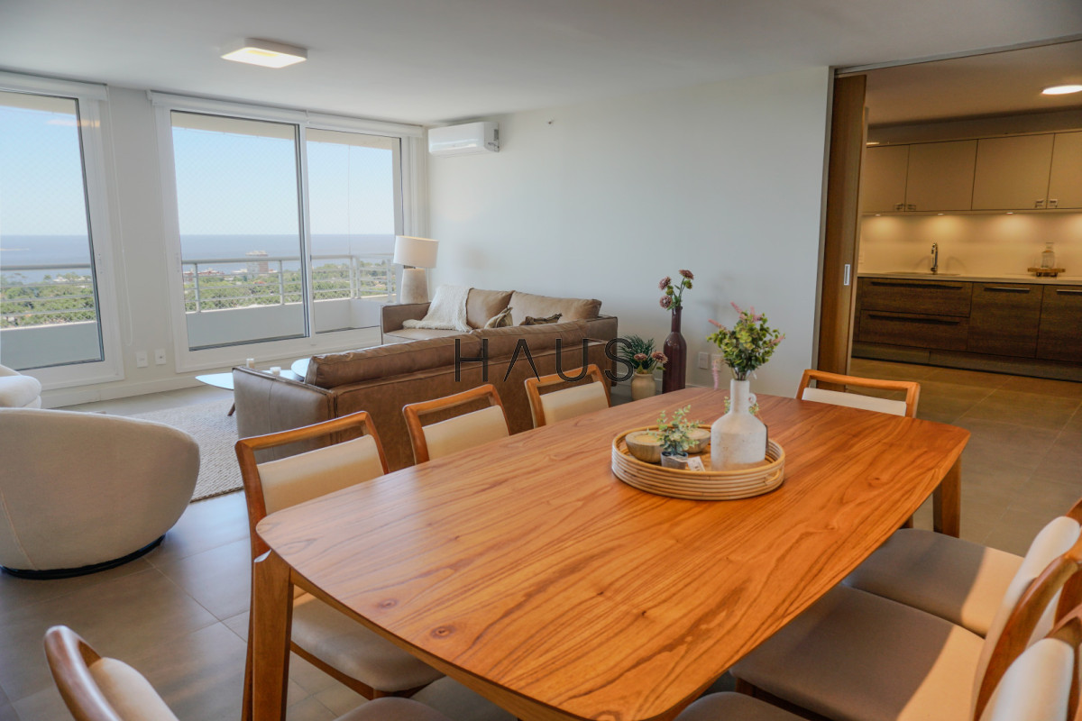 Apartamento ID.43 - Greenlife. 3 Dormitorios con 4 baños. OPORTUNIDAD.