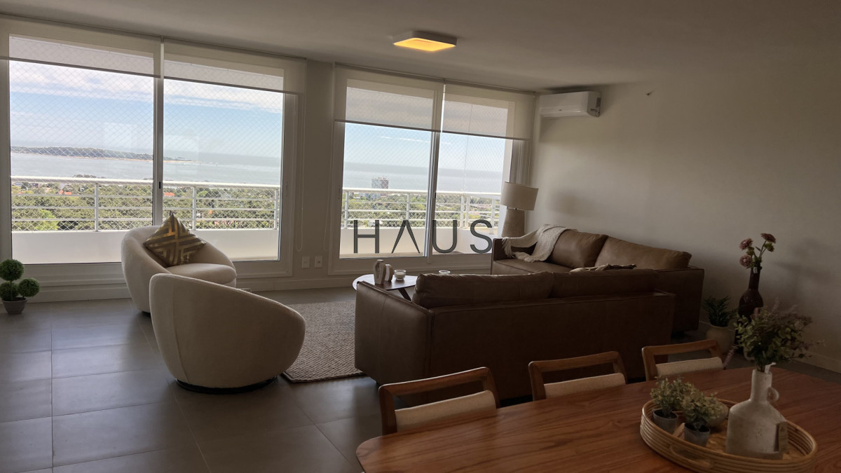 Apartamento ID.43 - Greenlife. 3 Dormitorios con 4 baños. OPORTUNIDAD.