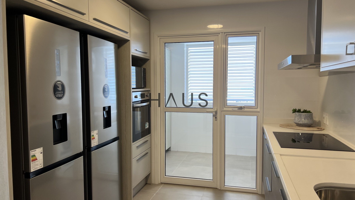 Apartamento ID.43 - Greenlife. 3 Dormitorios con 4 baños. OPORTUNIDAD.