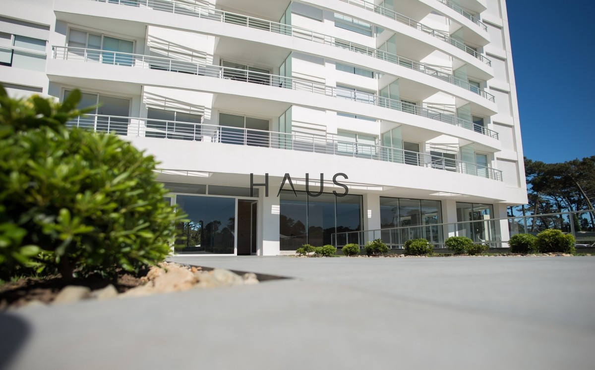 Apartamento ID.43 - Greenlife. 3 Dormitorios con 4 baños. OPORTUNIDAD.