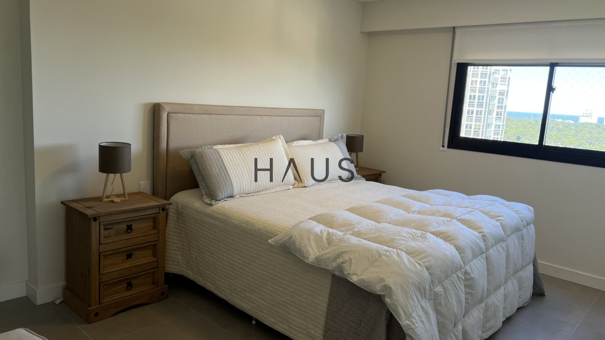 Apartamento ID.43 - Greenlife. 3 Dormitorios con 4 baños. OPORTUNIDAD.