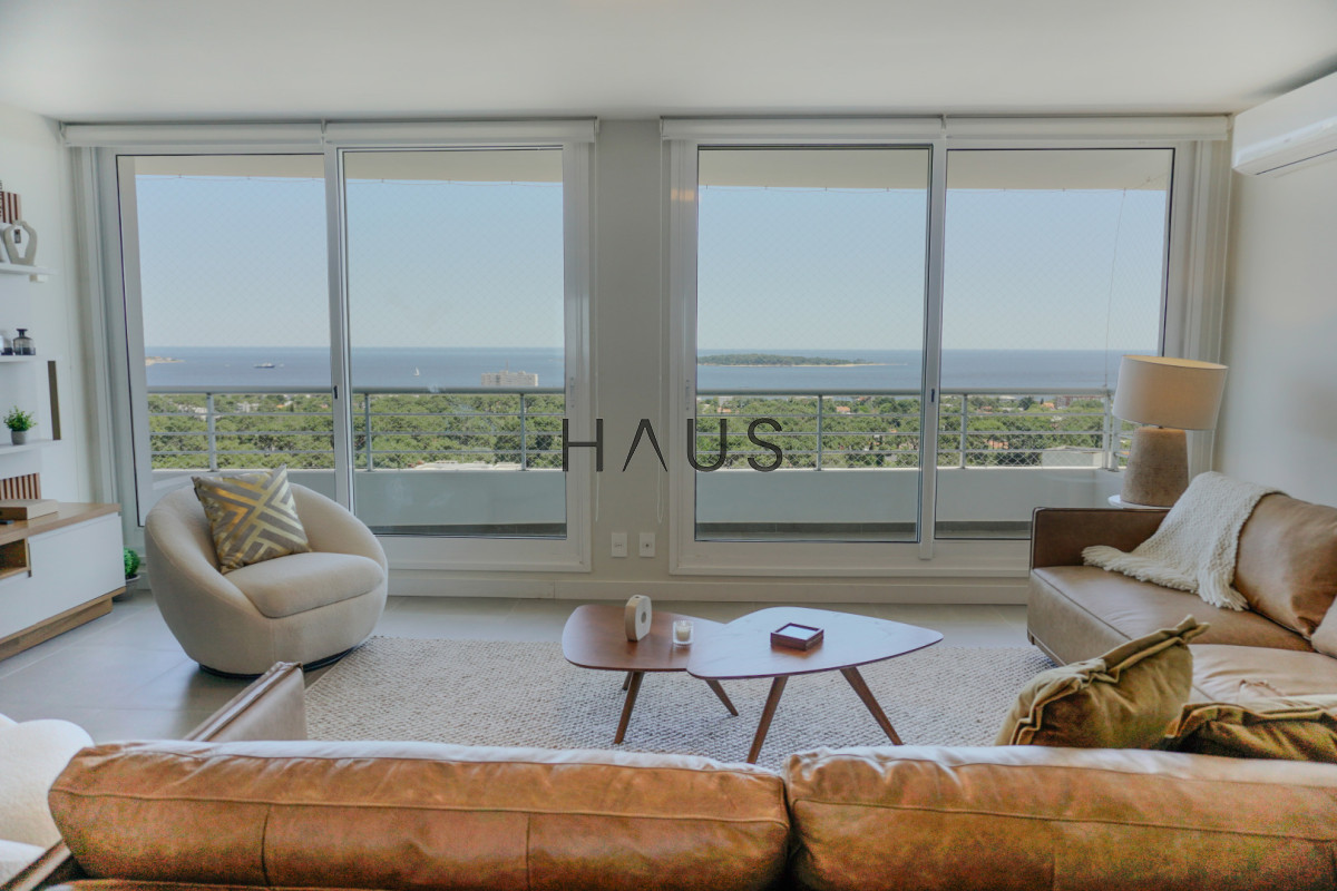 Apartamento ID.43 - Greenlife. 3 Dormitorios con 4 baños. OPORTUNIDAD.