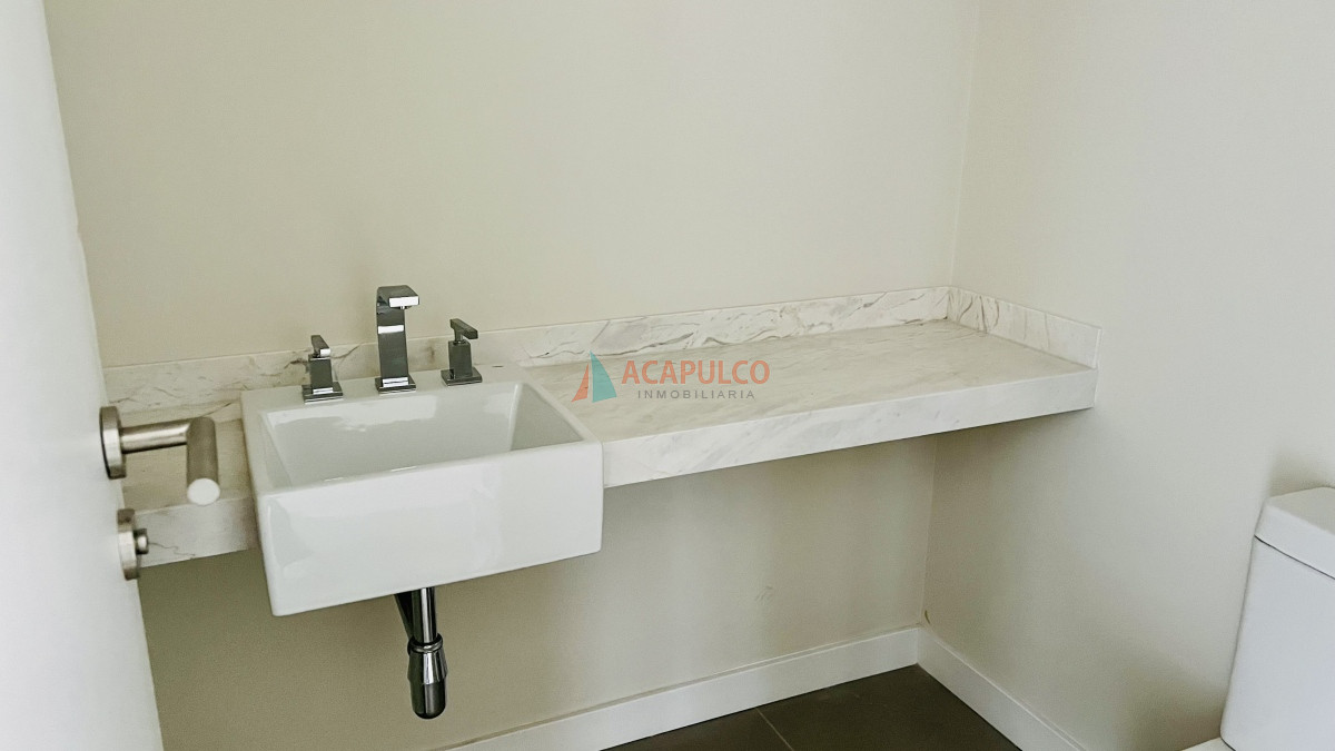Apartamento Ref.4725/VENTA-APARTAMENTO-por-Ave.-Roosevelt---Punta-del-Este - VENTA APARTAMENTO por Ave. Roosevelt - Punta del Este