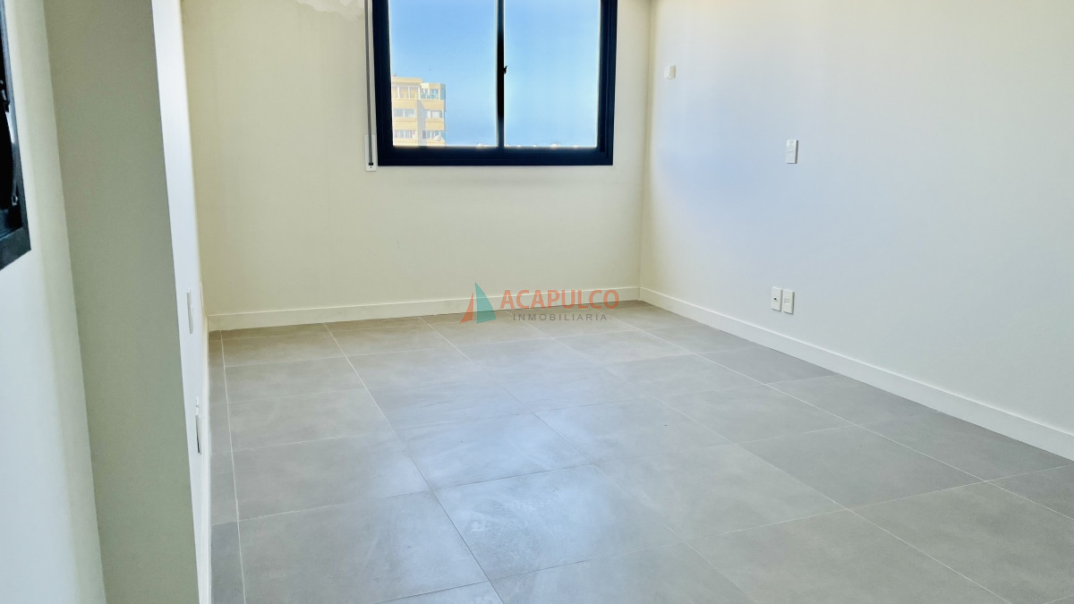Apartamento Ref.4725/VENTA-APARTAMENTO-por-Ave.-Roosevelt---Punta-del-Este - VENTA APARTAMENTO por Ave. Roosevelt - Punta del Este